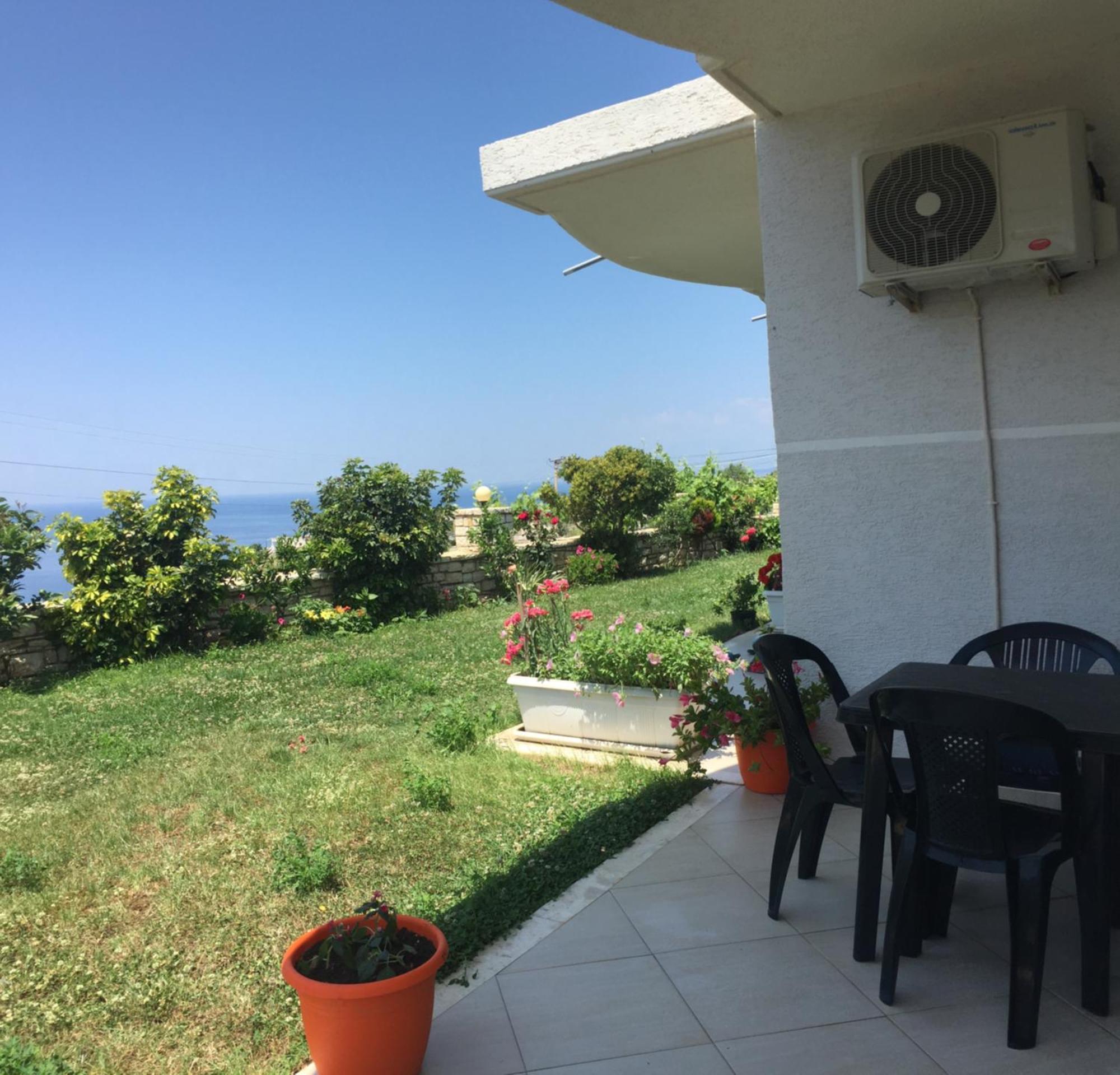Апартаменти Sunset House *
