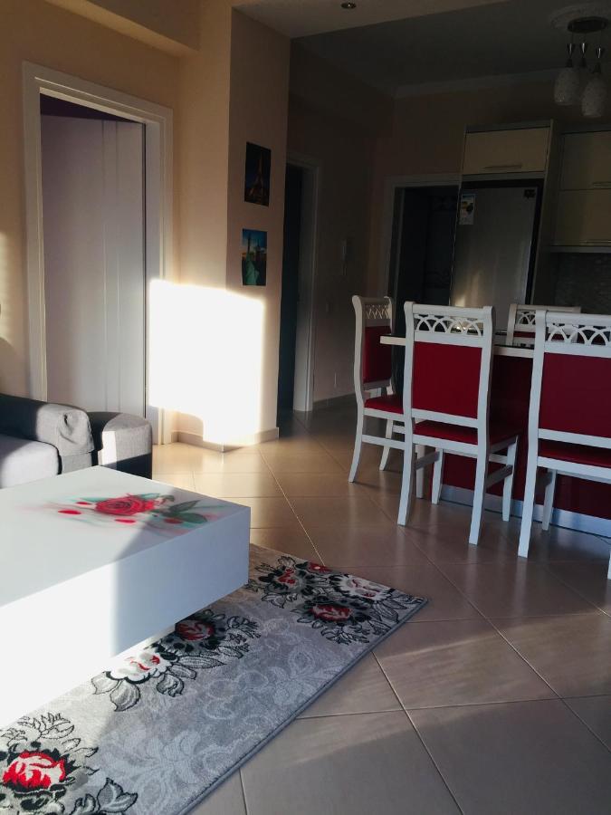 Sunset House Апартаменти